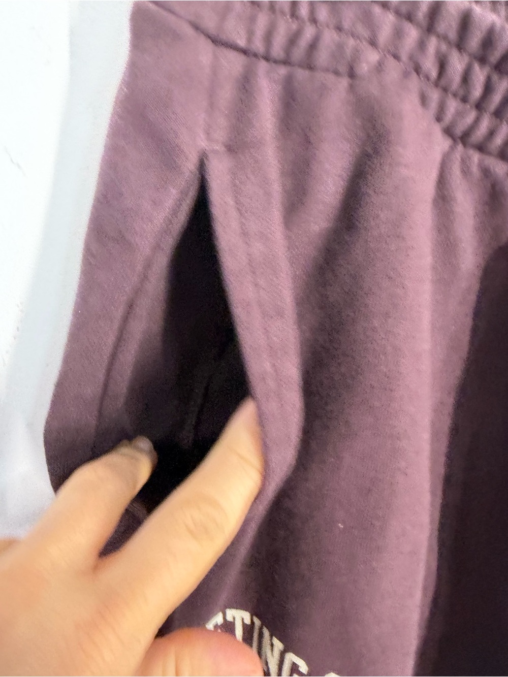 Gymshark‎ Lifting Club Joggers Sweatpants Men's Size S Maroon Unisex - Picture 8 of 10